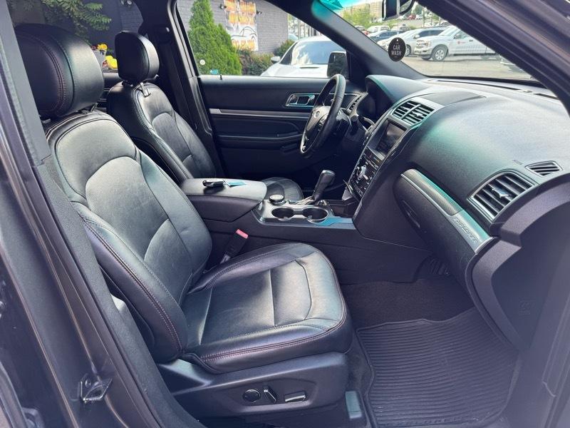 Ford Explorer Sport 4WD 2016