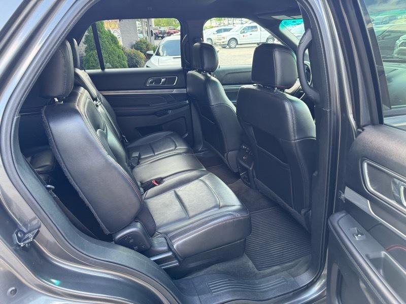 Ford Explorer Sport 4WD 2016