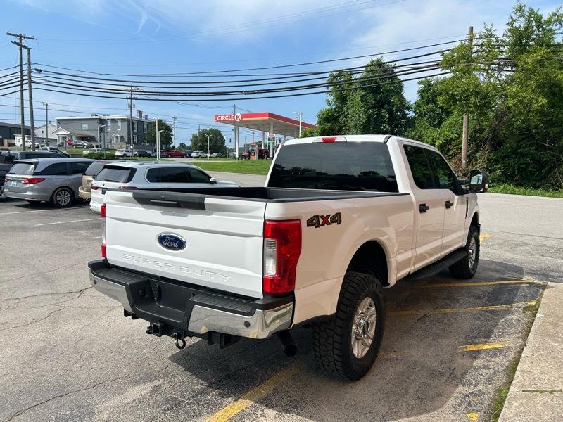 Ford F-250 SD XLT Crew Cab 4WD 2019