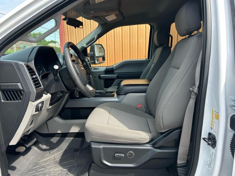 Ford F-250 SD XLT Crew Cab 4WD 2019