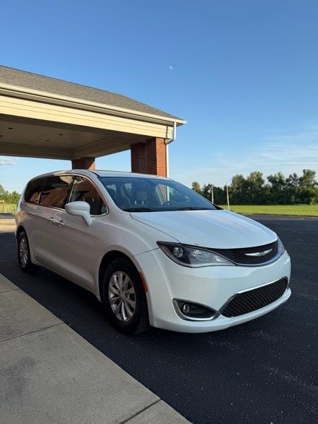 Chrysler Pacifica Touring Plus 2018