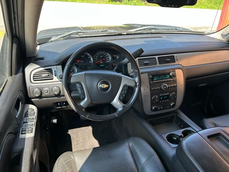 Chevrolet Silverado 3500HD LTZ Crew Cab 4WD 2012