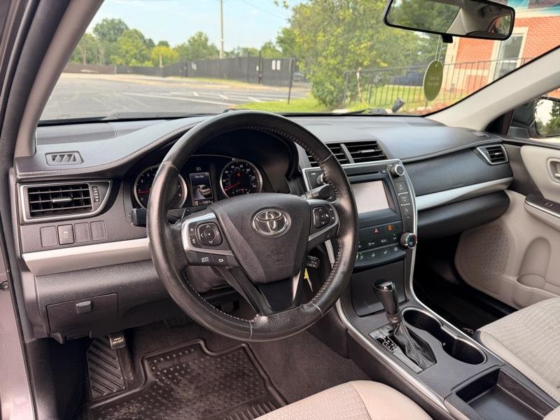 Toyota Camry SE 2015
