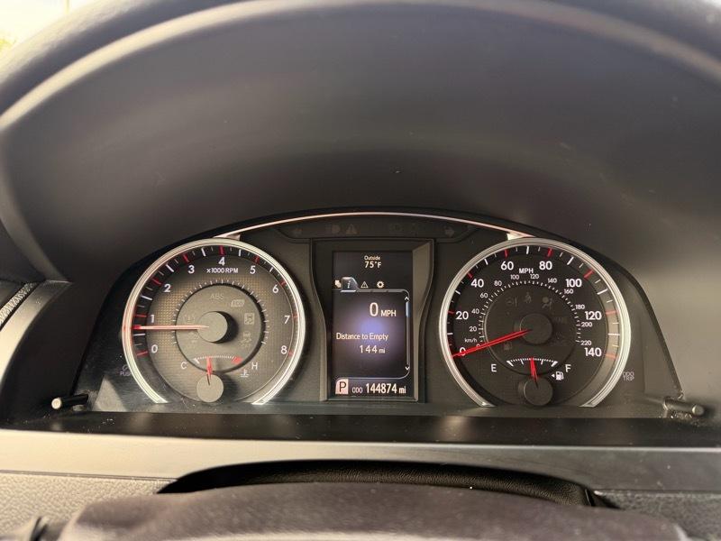 Toyota Camry SE 2015