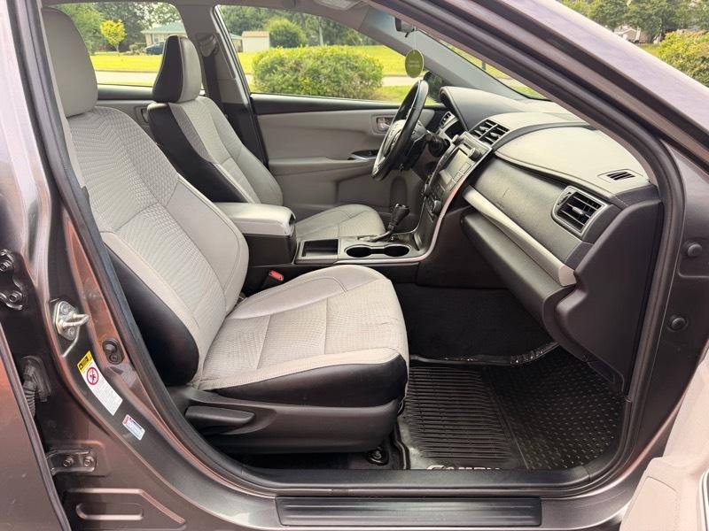 Toyota Camry SE 2015