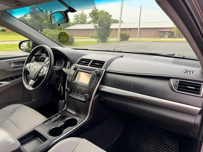Toyota Camry SE 2015