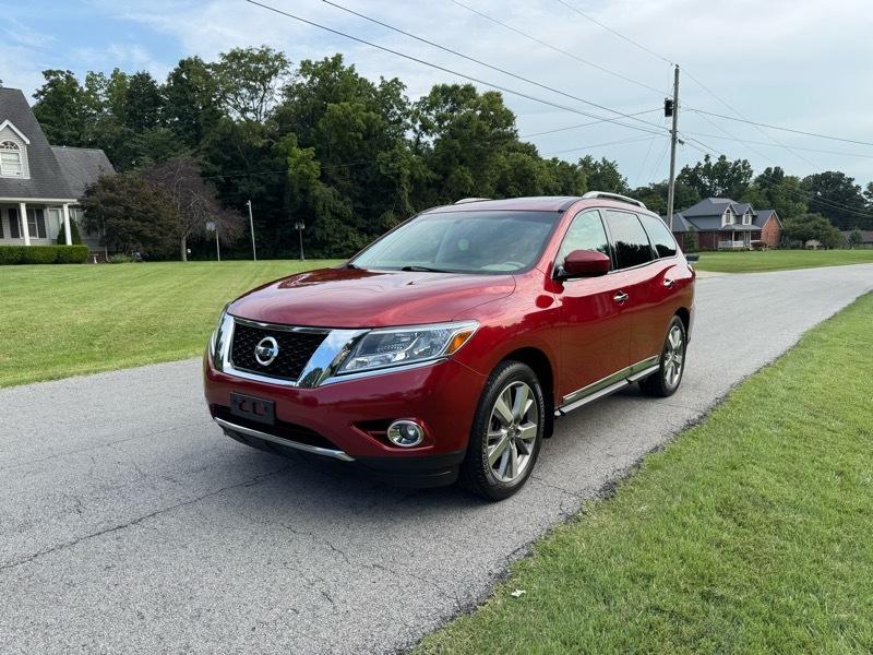 Nissan Pathfinder Platinum 4WD 2014