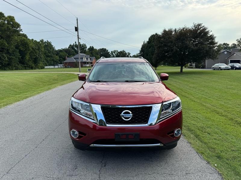 Nissan Pathfinder Platinum 4WD 2014
