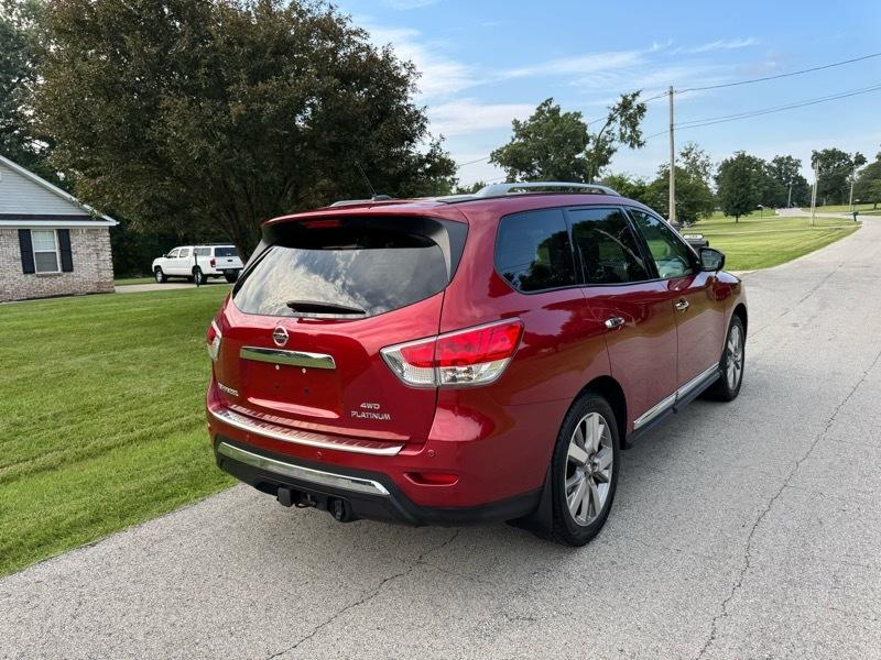 Nissan Pathfinder Platinum 4WD 2014