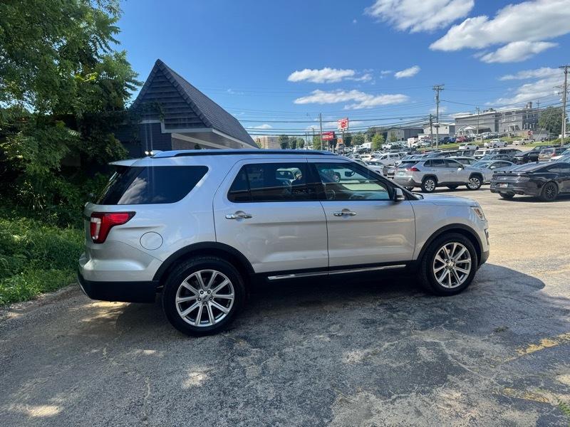 Ford Explorer Limited FWD 2017