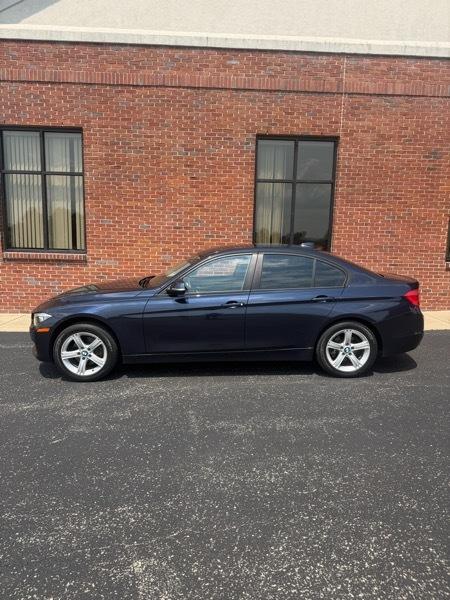 BMW 3-Series 328i xDrive Sedan 2013