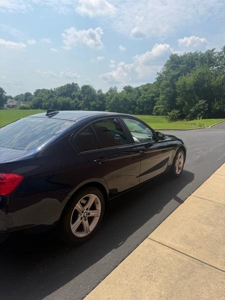BMW 3-Series 328i xDrive Sedan 2013