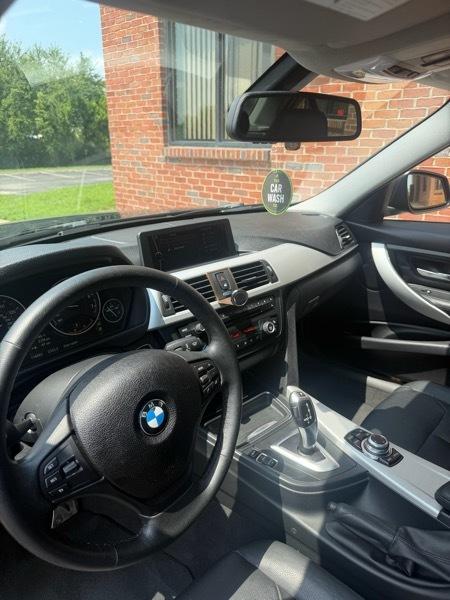 BMW 3-Series 328i xDrive Sedan 2013