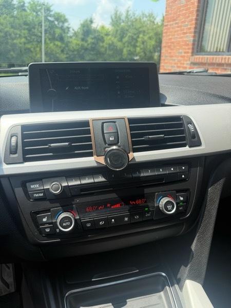BMW 3-Series 328i xDrive Sedan 2013