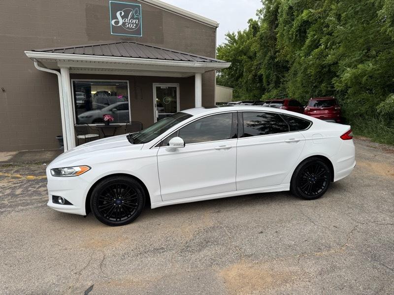 Ford Fusion SE 2013