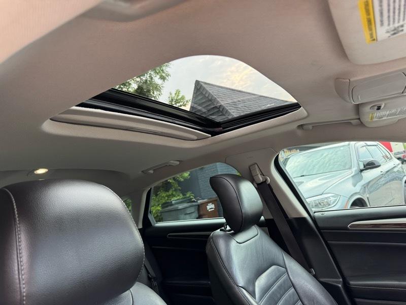Ford Fusion SE 2013
