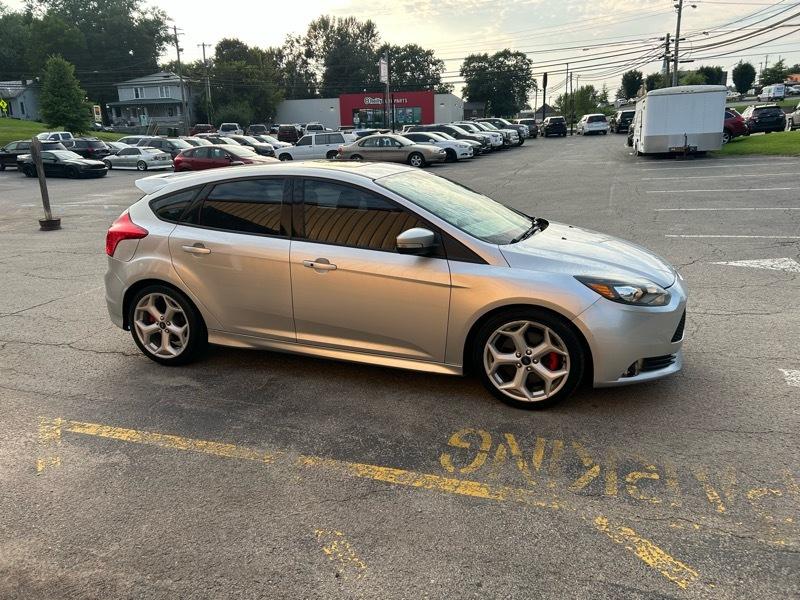 Ford Focus ST Hatch 2014