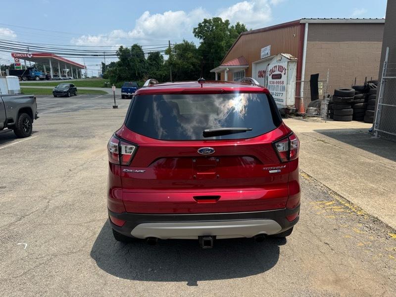 Ford Escape Titanium 4WD 2018