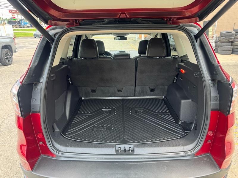 Ford Escape Titanium 4WD 2018