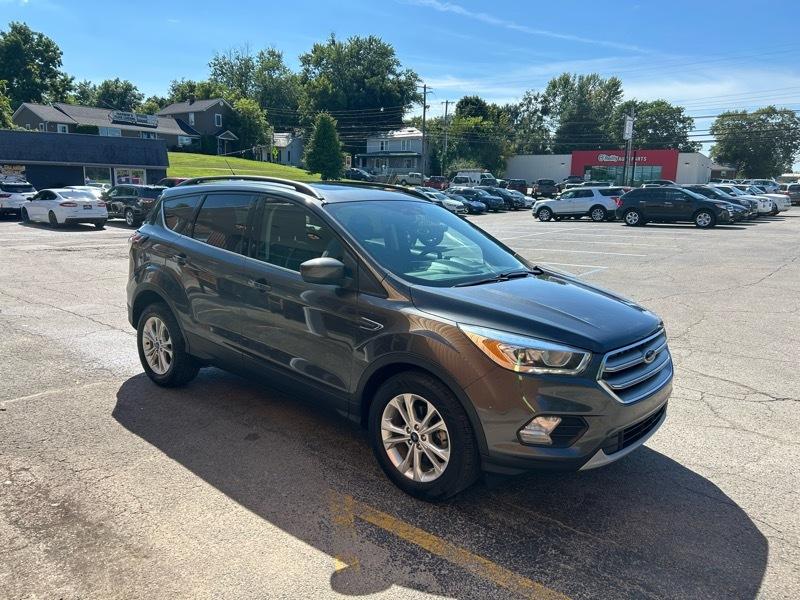 Ford Escape SE FWD 2017