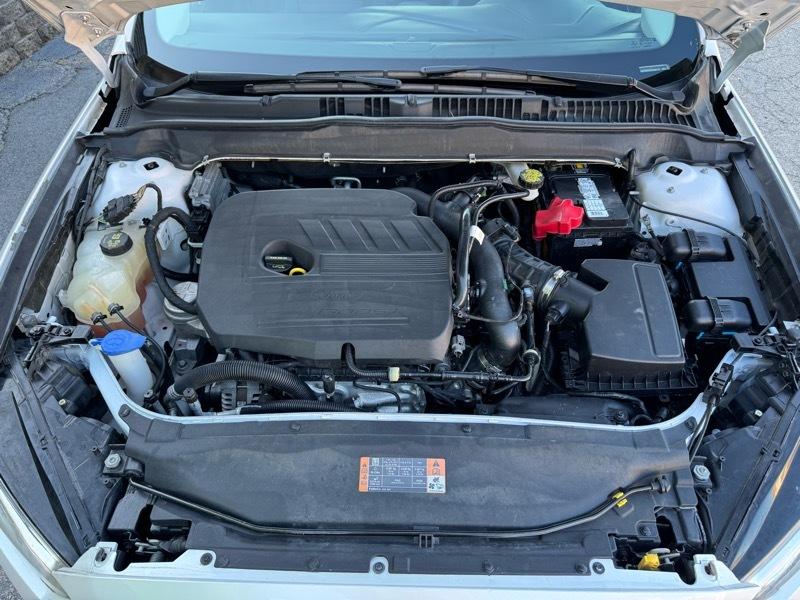 Ford Fusion SE 2016
