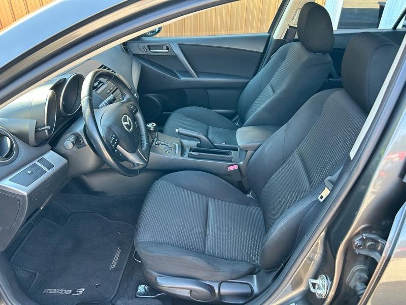 Mazda MAZDA3 I Touring 5-Door 2012