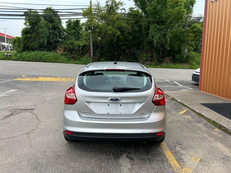 Ford Focus SE Hatch 2013