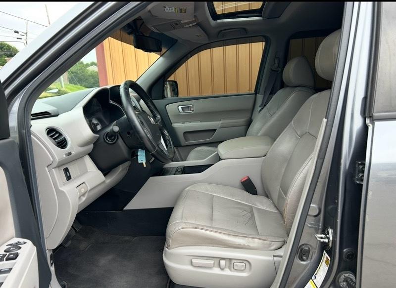 Honda Pilot EX-L 4WD 5-Spd AT 2012