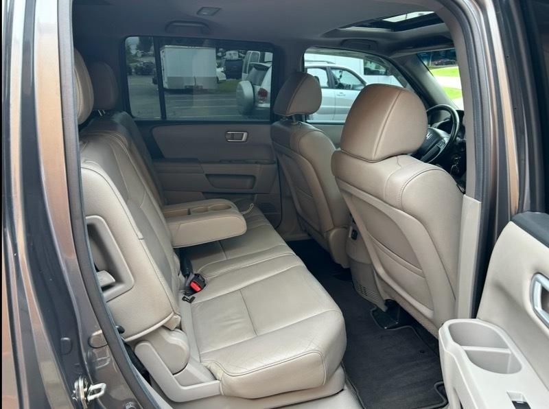 Honda Pilot EX-L 4WD 5-Spd AT 2012