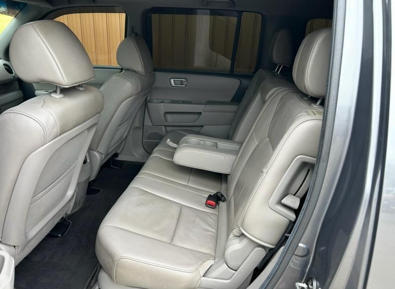 Honda Pilot EX-L 4WD 5-Spd AT 2012