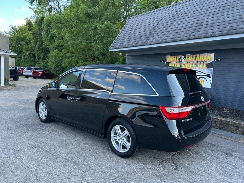 Honda Odyssey Touring 2011