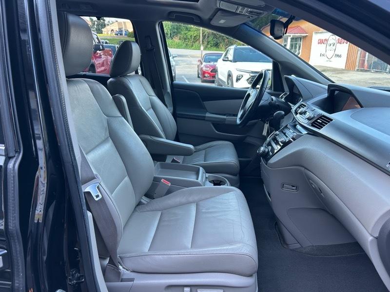 Honda Odyssey Touring 2011