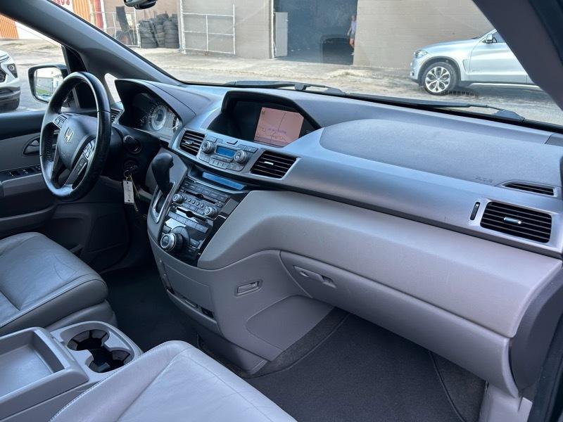 Honda Odyssey Touring 2011