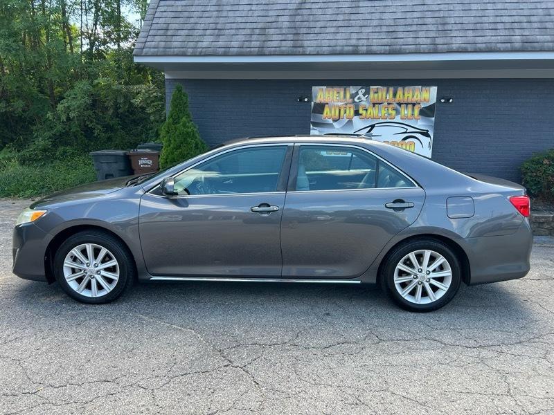 Toyota Camry XLE 2013