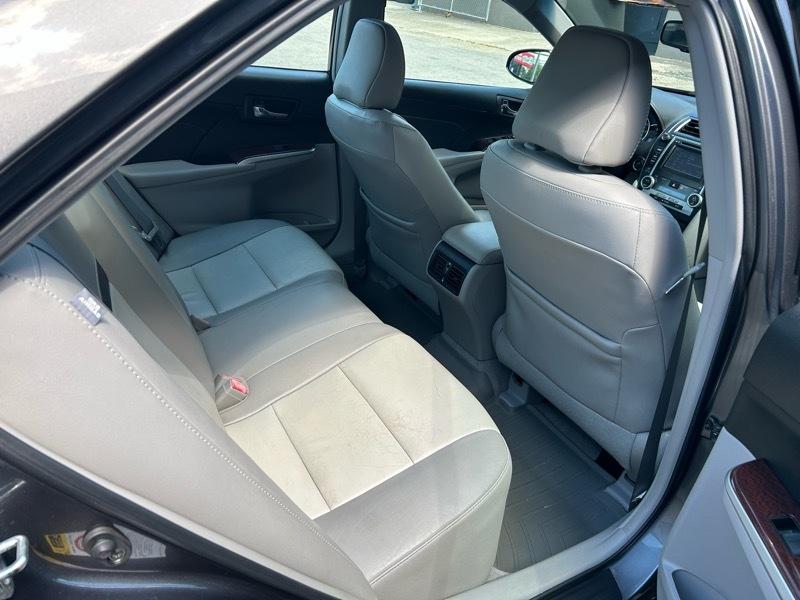 Toyota Camry XLE 2013