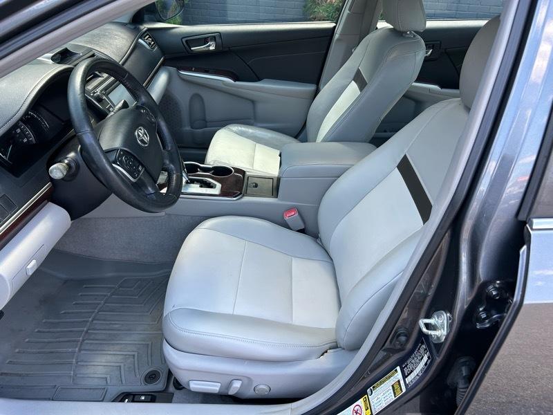Toyota Camry XLE 2013