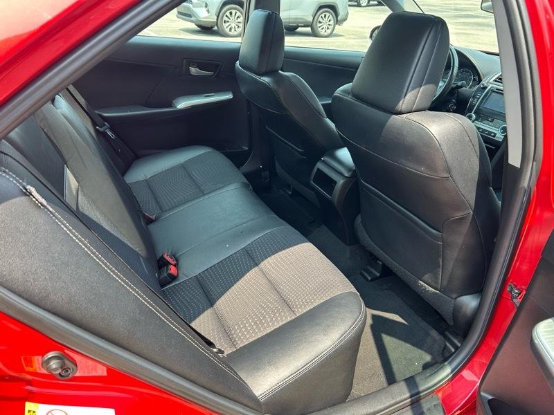 Toyota Camry SE 2012
