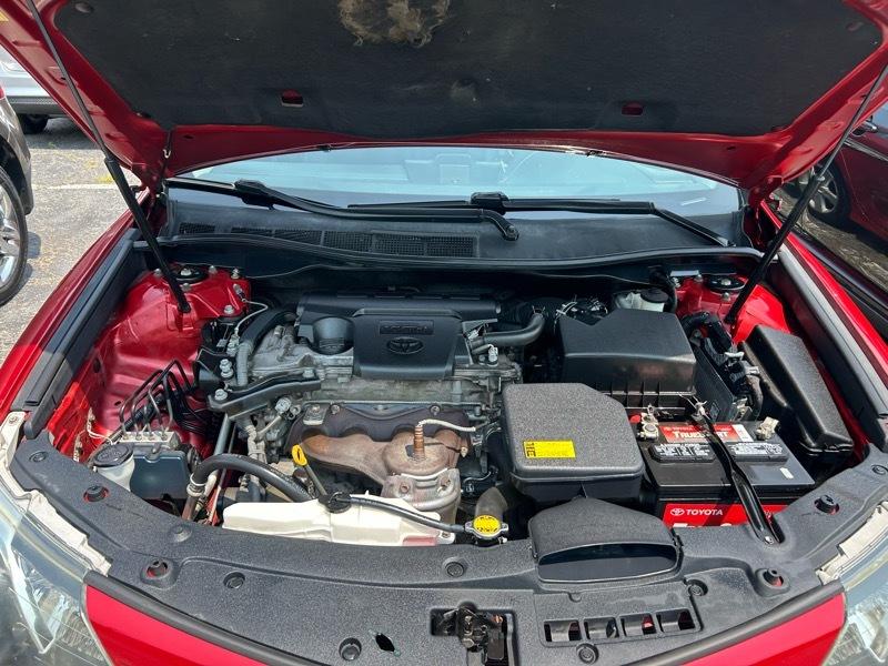 Toyota Camry SE 2012