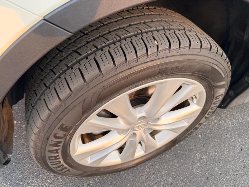 Toyota RAV4 Limited AWD 2013
