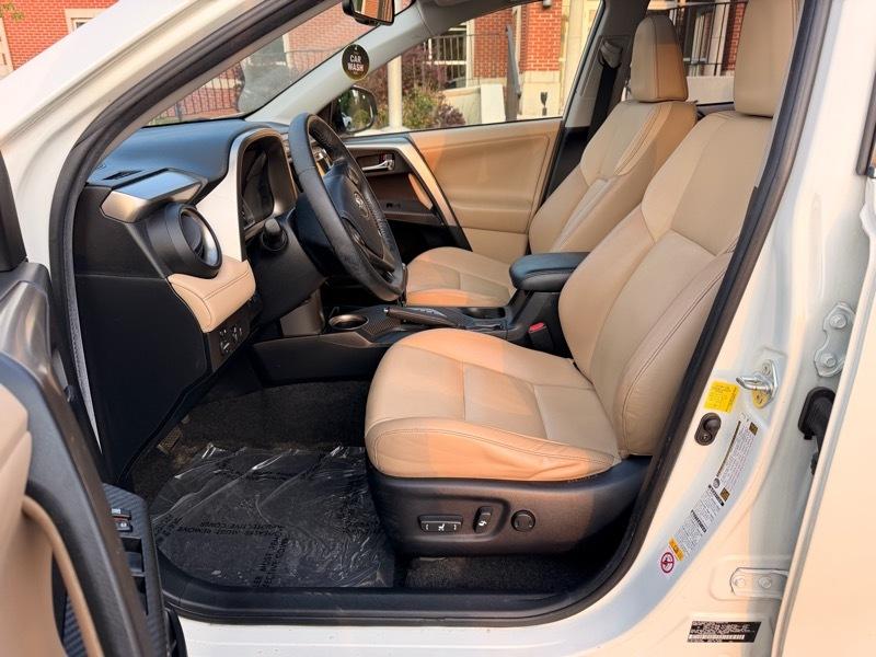 Toyota RAV4 Limited AWD 2013