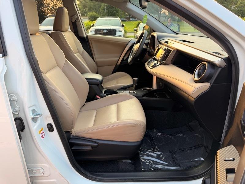 Toyota RAV4 Limited AWD 2013