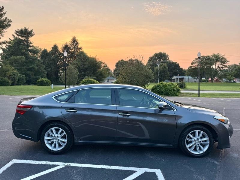 Toyota Avalon XLE Touring SE 2015