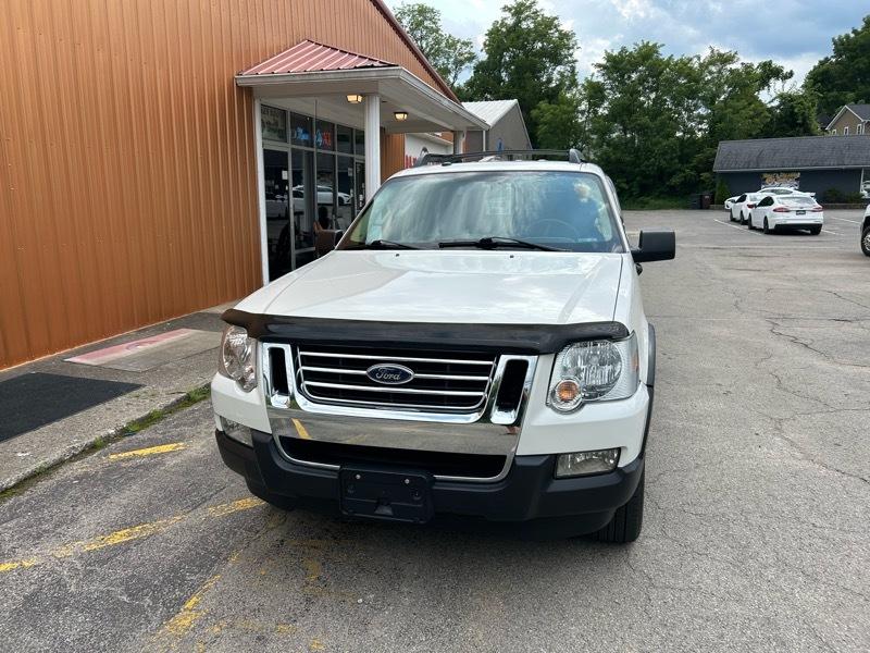 Ford Explorer Sport Trac XLT 4.0L 4WD 2010