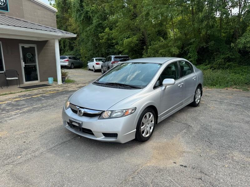 2009 Honda Civic LX Sedan 5-Speed AT