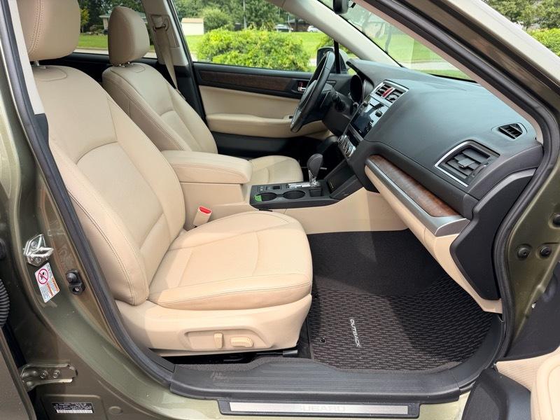 Subaru Outback 2.5i Limited 2015