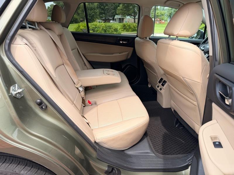 Subaru Outback 2.5i Limited 2015