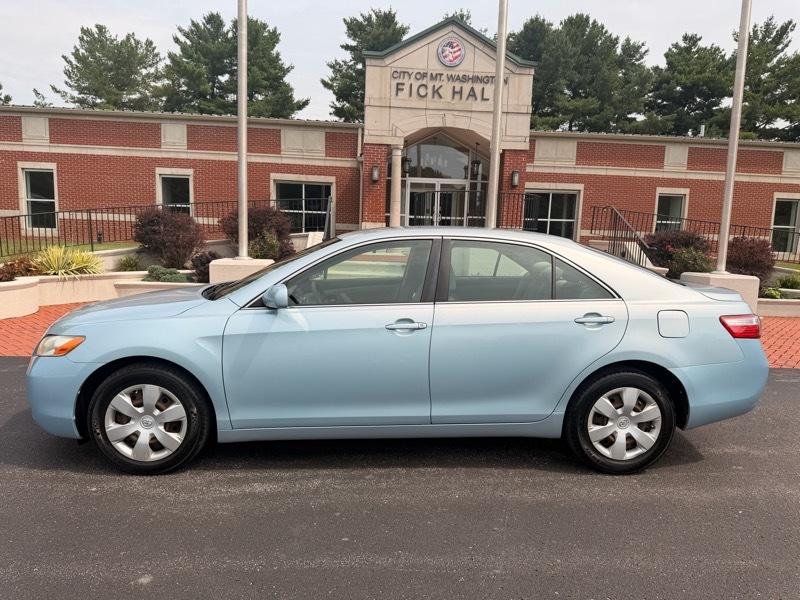 Toyota Camry LE 2007