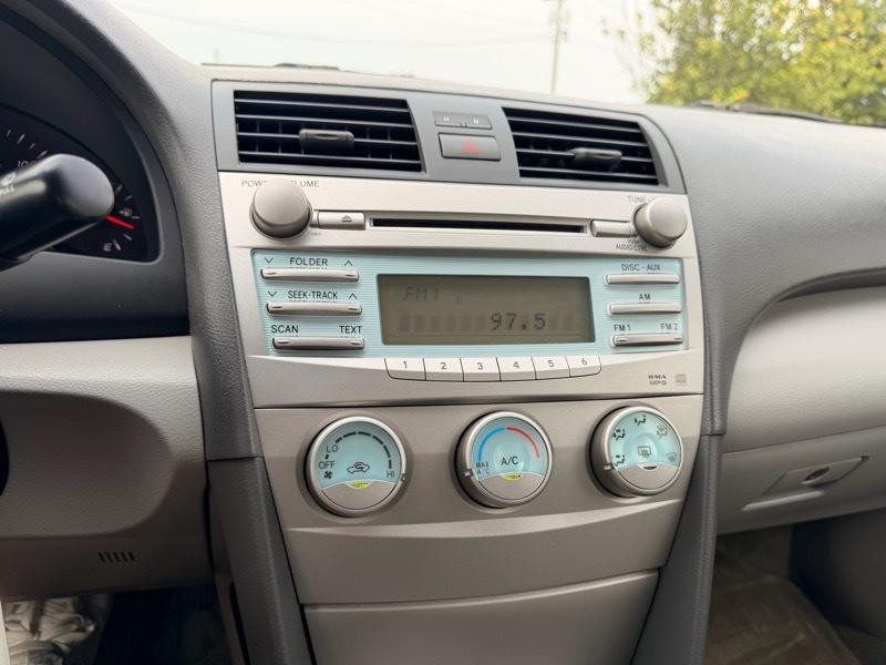 Toyota Camry LE 2007