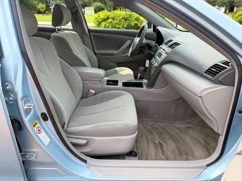 Toyota Camry LE 2007