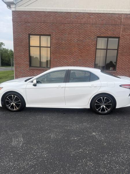 Toyota Camry LE 2018